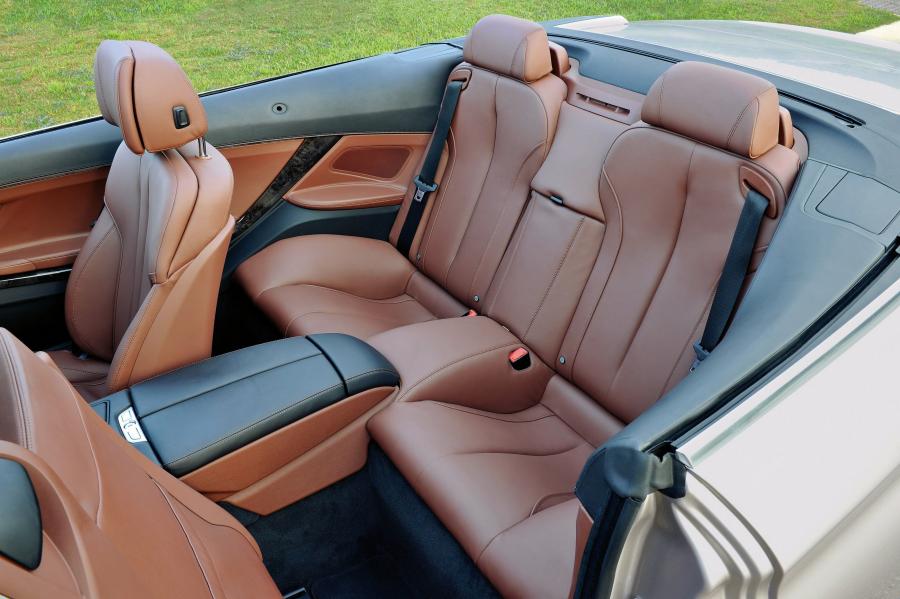  BMW 6-Series Convertible 2011 года  (фото 218 из 320)